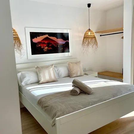 Daire Lilias - Private Heatable Pool, Bbq, Free Wifi