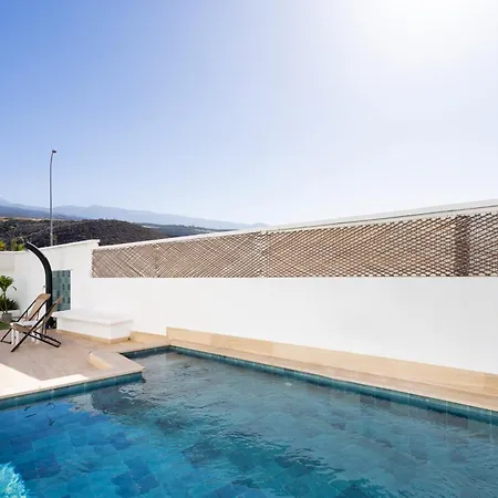 Lilias - Private Heatable Pool, Bbq, Free Wifi Daire Puerto de Santiago (Tenerife)