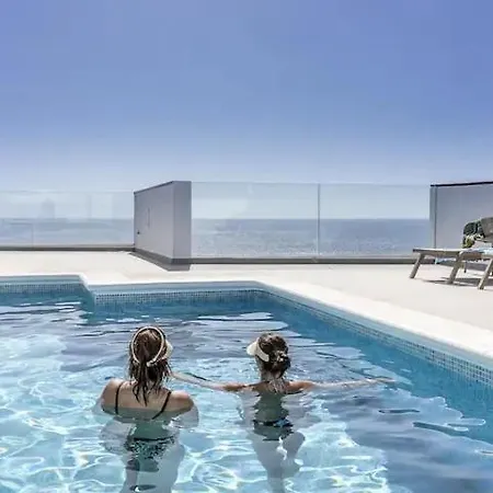 Lilias - Private Heatable Pool, Bbq, Free Wifi *