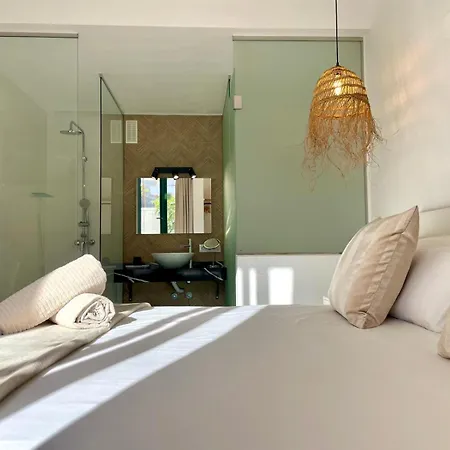 Lilias - Private Heatable Pool, Bbq, Free Wifi Apartment