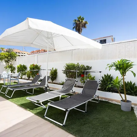 Lilias - Private Heatable Pool, Bbq, Free Wifi *