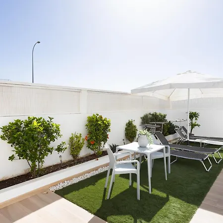 Lilias - Private Heatable Pool, Bbq, Free Wifi 푸에르토 데 산티아고
