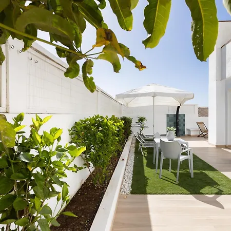 Lilias - Private Heatable Pool, Bbq, Free Wifi * 푸에르토 데 산티아고