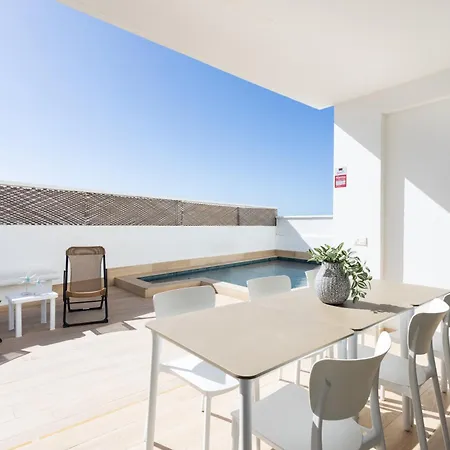 Lilias - Private Heatable Pool, Bbq, Free Wifi Apartment