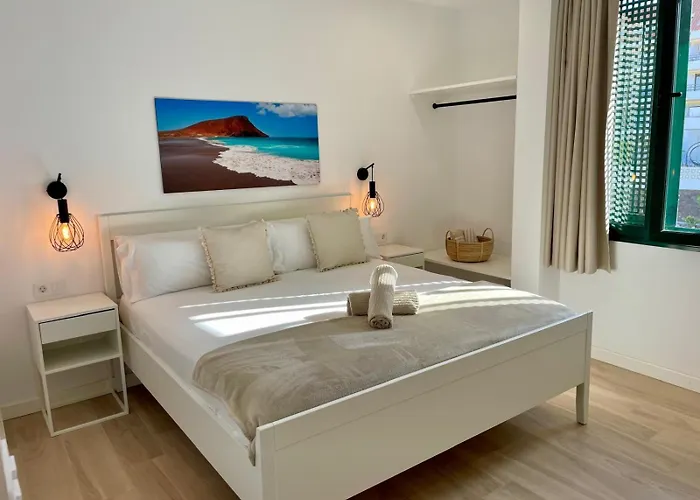 Lilias - Private Heatable Pool, Bbq, Free Wifi Puerto de Santiago