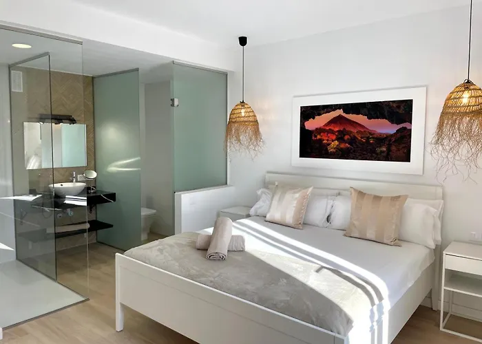 Lilias - Private Heatable Pool, Bbq, Free Wifi * Puerto de Santiago